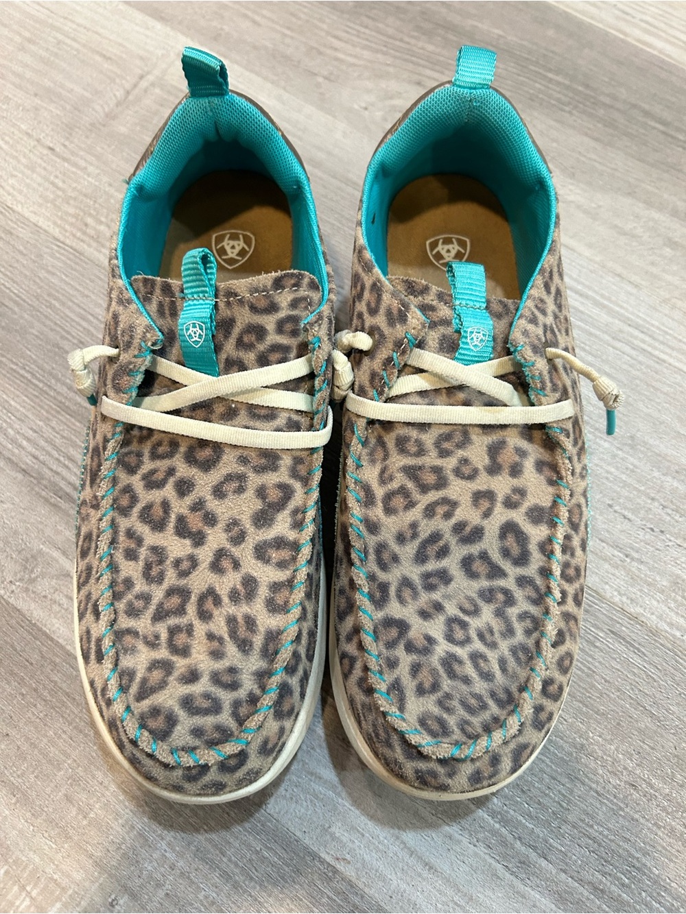 Ariat Leopard Print Slip-On Shoes with Teal Trim
Casual Comfy